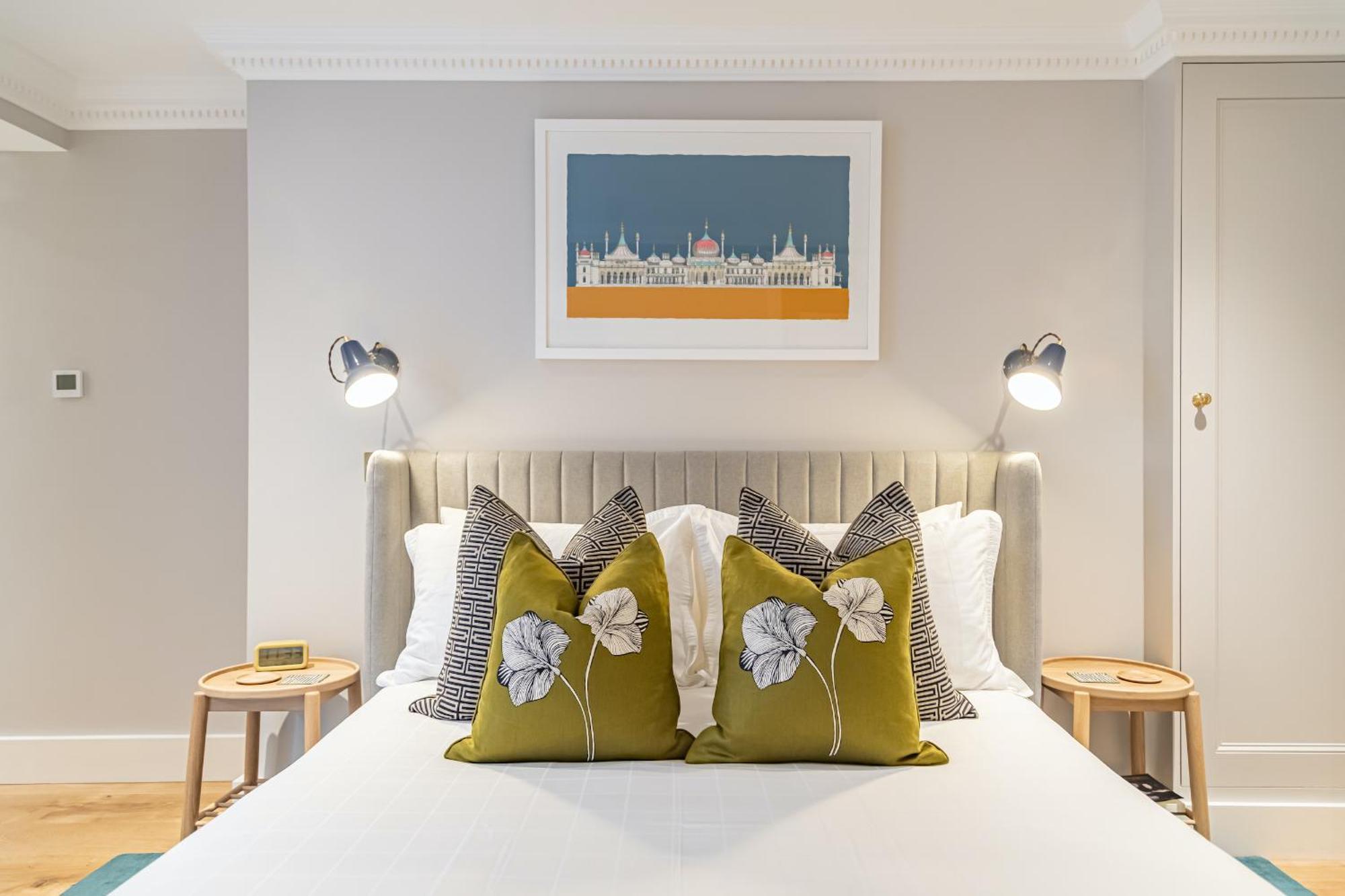 Beaches Brighton - Luxury Seafront Accommodation Bagian luar foto
